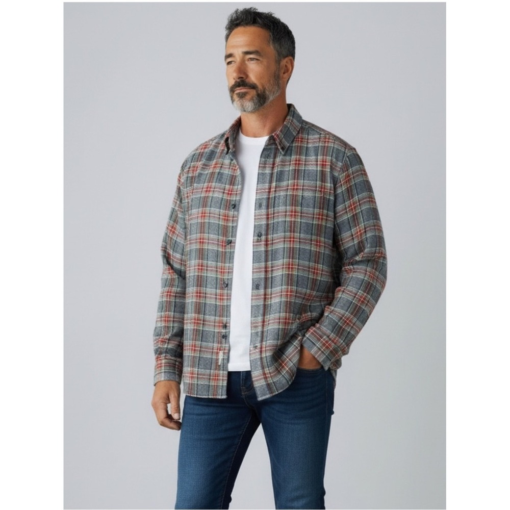 L.L. Bean Vintage Traditional Fit Plaid Button Down Shirt Men's L Cabin Core